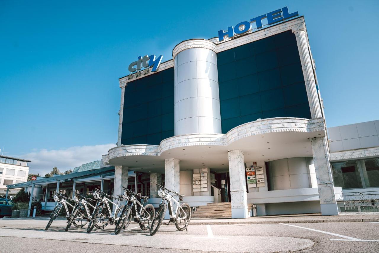 City Hotel Krsko Exterior photo